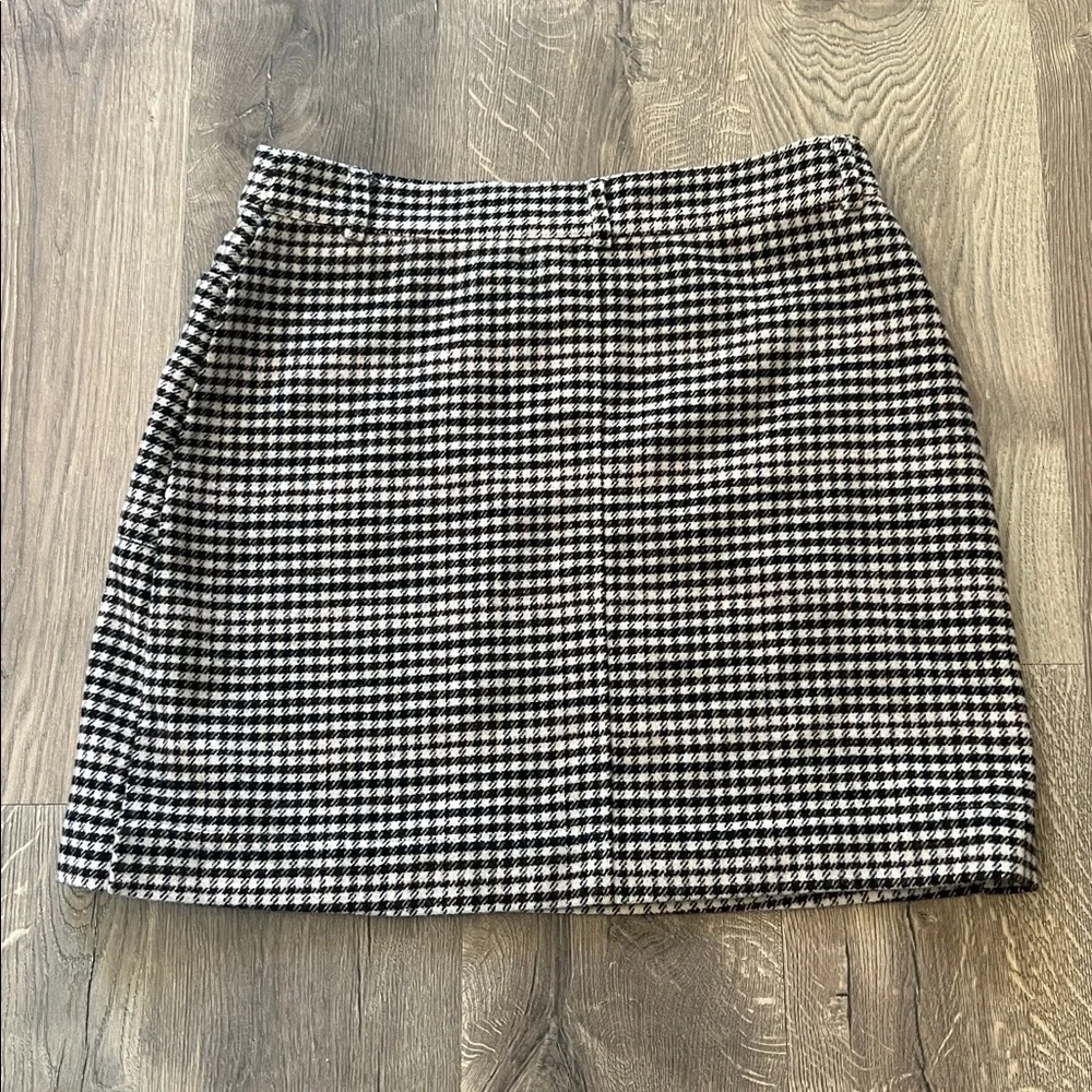 Scotch & Soda Miniskirt In Heritage Check Brown . Size L